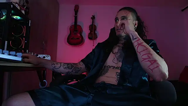 Ryuk it online show from 04-21-26, 01:42