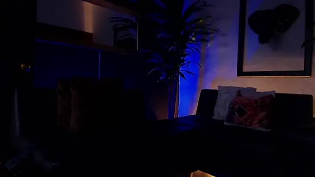 Snapshot of Markboyl chatting on 03-14-25, 03:36 Markboyl online show from 03-14-25, 03:36