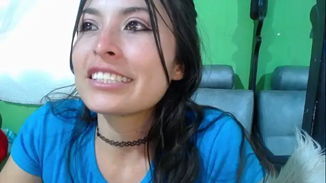 Snapshot of Alexandrasaenz chatting on 12-29-24, 10:25 Alexandrasaenz online show from 12-29-24, 10:25