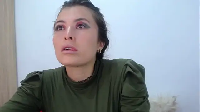Snapshot of Alexandrasaenz chatting on 03-06-25, 03:45 Alexandrasaenz online show from 03-06-25, 03:45