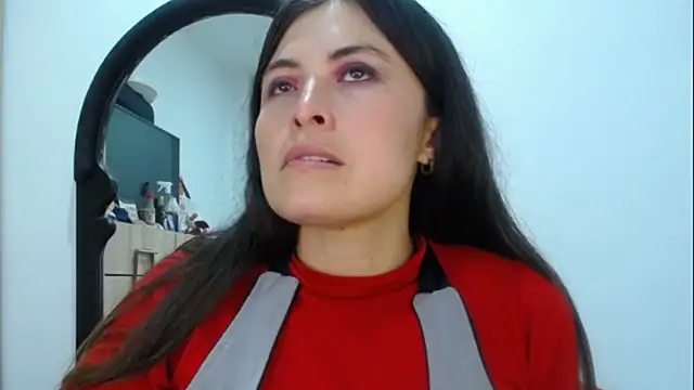 Snapshot of Alexandrasaenz chatting on 03-16-25, 11:14 Alexandrasaenz online show from 03-16-25, 11:14