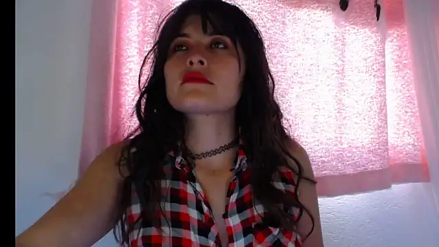 Alexandrasaenz online show from 10-22-25, 09:36