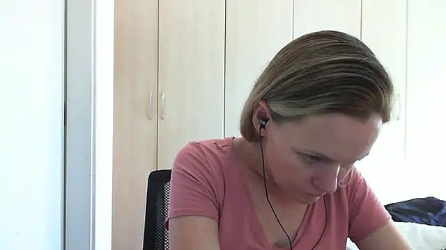 Annylove1 online show from 03-05-25, 12:55