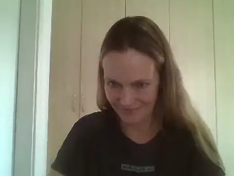 Annylove1 online show from 03-20-25, 04:53