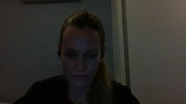 Annylove1 online show from 10-09-25, 10:52