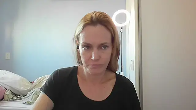 Annylove1 online show from 04-17-26, 04:43