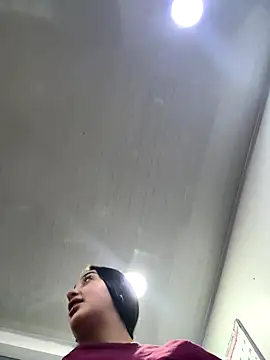 Hannahoff online show from 11-14-25, 04:11