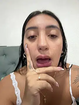 Hannahoff online show from 02-28-26, 12:11