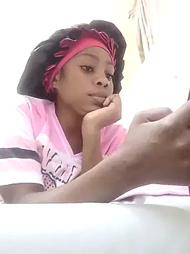Snapshot of Nasty_queency chatting on 06-14-26, 07:38 Nasty queency online show from 06-14-26, 07:38