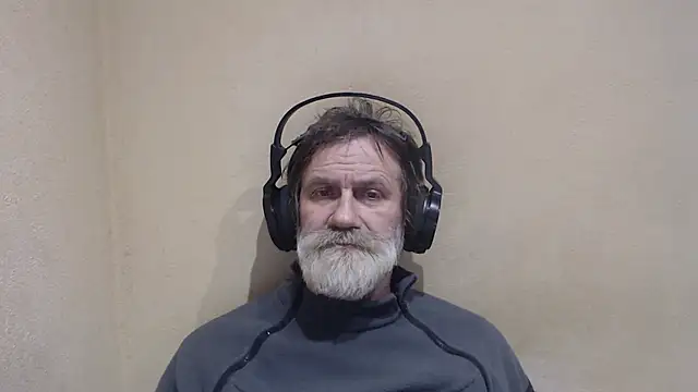 Snapshot of AlexNudo chatting on 01-05-25, 10:19 AlexNudo online show from 01-05-25, 10:19