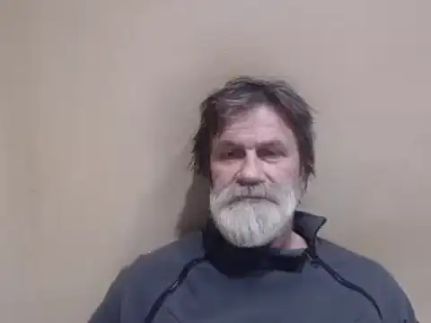 Snapshot of AlexNudo chatting on 01-19-25, 01:33 AlexNudo online show from 01-19-25, 01:33