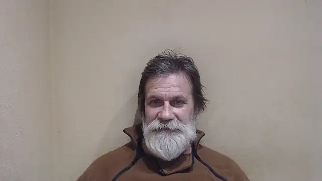 Snapshot of AlexNudo chatting on 02-15-25, 08:22 AlexNudo online show from 02-15-25, 08:22