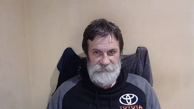 Snapshot of AlexNudo chatting on 11-27-25, 03:47 AlexNudo online show from 11-27-25, 03:47