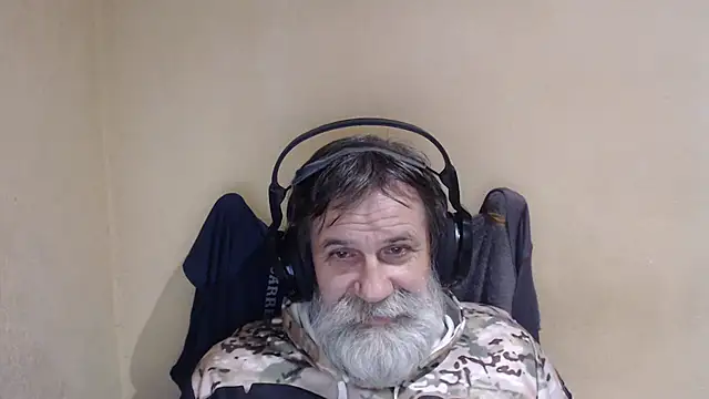 Snapshot of AlexNudo chatting on 12-03-25, 07:12 AlexNudo online show from 12-03-25, 07:12