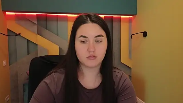 Roxie Bradley online show from 01-04-25, 10:38