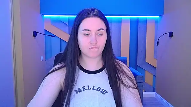 Roxie Bradley online show from 03-22-25, 07:25