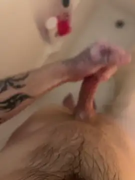 Snapshot of ThatTattooedGuy chatting on 03-19-26, 08:35 ThatTattooedGuy online show from 03-19-26, 08:35