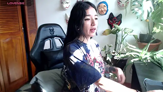 Snapshot of cat_salo chatting on 05-25-26, 07:31 cat salo online show from 05-25-26, 07:31