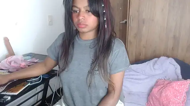 charlott7 online show from 12-15-24, 10:04