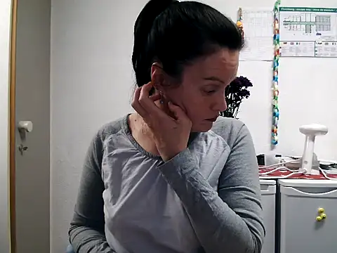 Snapshot of LoveNBloom chatting on 03-07-25, 07:49 LoveNBloom online show from 03-07-25, 07:49