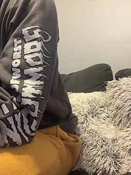 Snapshot of SlxmXBlxck chatting on 11-14-25, 02:05 SlxmXBlxck online show from 11-14-25, 02:05