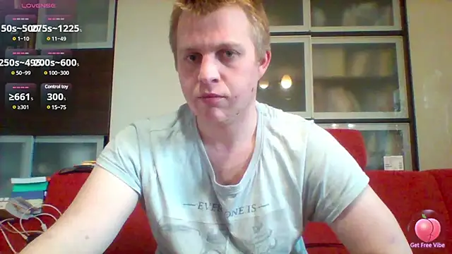 Snapshot of Matttthees chatting on 01-11-25, 11:56 Matttthees online show from 01-11-25, 11:56