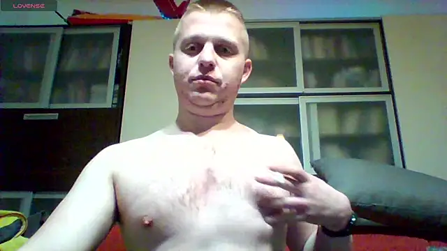 Snapshot of Matttthees chatting on 01-16-25, 03:23 Matttthees online show from 01-16-25, 03:23