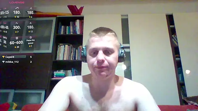 Snapshot of Matttthees chatting on 01-27-25, 04:41 Matttthees online show from 01-27-25, 04:41