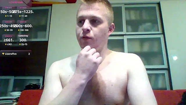 Snapshot of Matttthees chatting on 02-05-25, 03:20 Matttthees online show from 02-05-25, 03:20