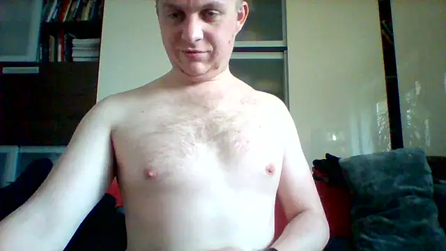 Snapshot of Matttthees chatting on 02-07-25, 11:12 Matttthees online show from 02-07-25, 11:12