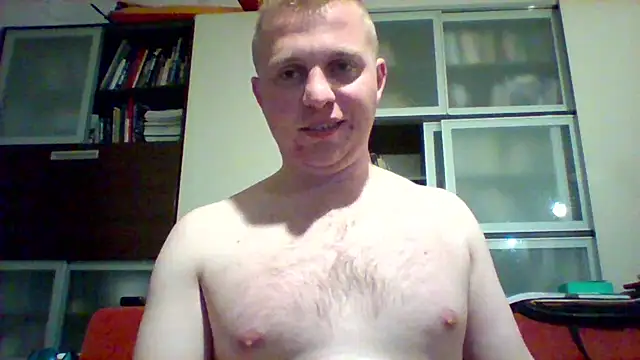 Snapshot of Matttthees chatting on 03-10-25, 07:40 Matttthees online show from 03-10-25, 07:40