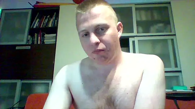Snapshot of Matttthees chatting on 03-11-25, 03:48 Matttthees online show from 03-11-25, 03:48