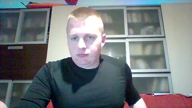 Snapshot of Matttthees chatting on 03-18-25, 04:04 Matttthees online show from 03-18-25, 04:04