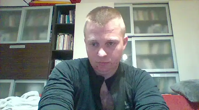 Snapshot of Matttthees chatting on 03-19-25, 06:01 Matttthees online show from 03-19-25, 06:01