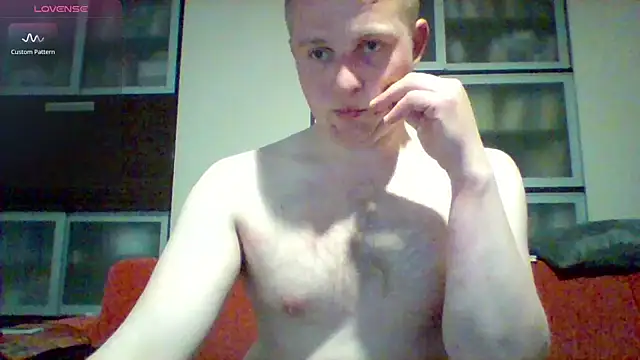 Snapshot of Matttthees chatting on 03-22-25, 11:09 Matttthees online show from 03-22-25, 11:09