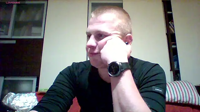 Snapshot of Matttthees chatting on 10-02-25, 03:02 Matttthees online show from 10-02-25, 03:02