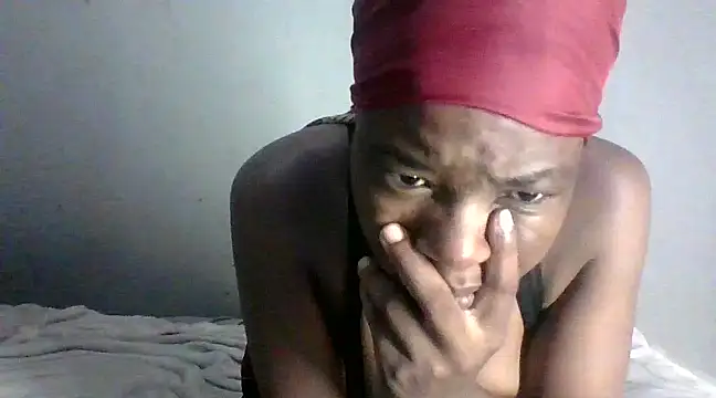 BeejayLoverxx online show from 02-05-25, 03:23