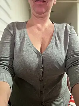 sweetmystery1 online show from 02-19-25, 05:16