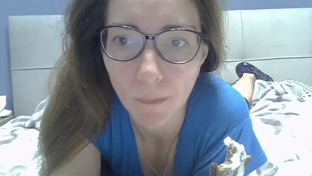 Snapshot of Ashleyspice chatting on 05-27-26, 06:54 Ashleyspice online show from 05-27-26, 06:54