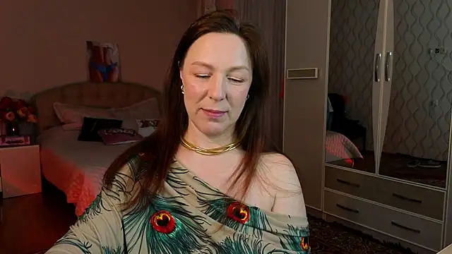 vanessawis  online show from 01-29-25, 03:01