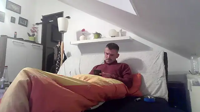 Snapshot of Cambitchboy chatting on 10-22-25, 08:52 Cambitchboy online show from 10-22-25, 08:52