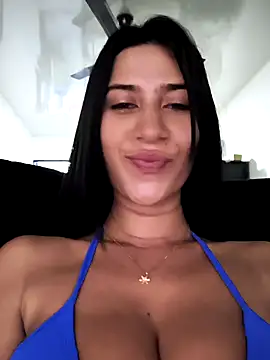 Snapshot of lady-rosse chatting on 01-26-25, 10:24 lady-rosse online show from 01-26-25, 10:24