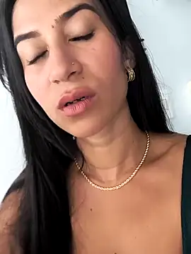 Snapshot of lady-rosse chatting on 03-10-25, 09:07 lady-rosse online show from 03-10-25, 09:07