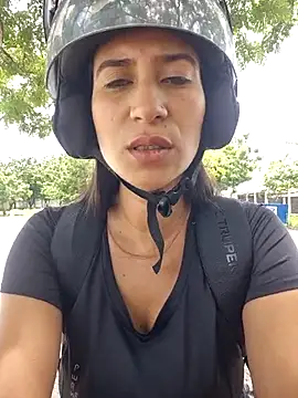 Snapshot of lady-rosse chatting on 03-18-25, 10:04 lady-rosse online show from 03-18-25, 10:04