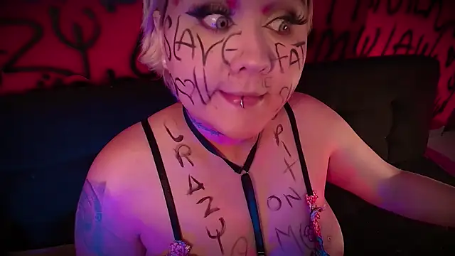 Laura takint online show from 02-24-25, 10:14