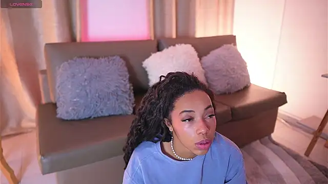 Valeriestyle online show from 11-13-25, 04:00