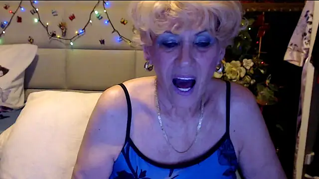 HappyWomanOn online show from 11-27-25, 07:05