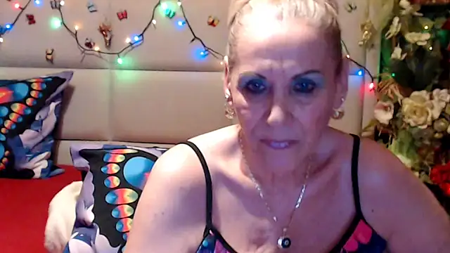 Snapshot of HappyWomanOn chatting on 07-03-26, 05:41 HappyWomanOn online show from 07-03-26, 05:41