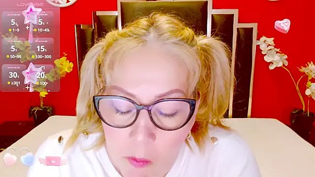 Nayla Garner online show from 02-16-25, 07:27