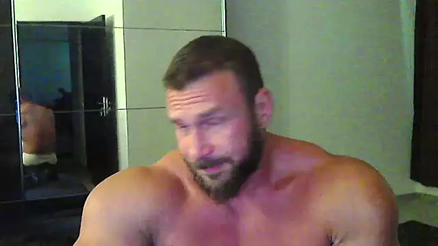 muscularkevin online show from 06-01-26, 03:58